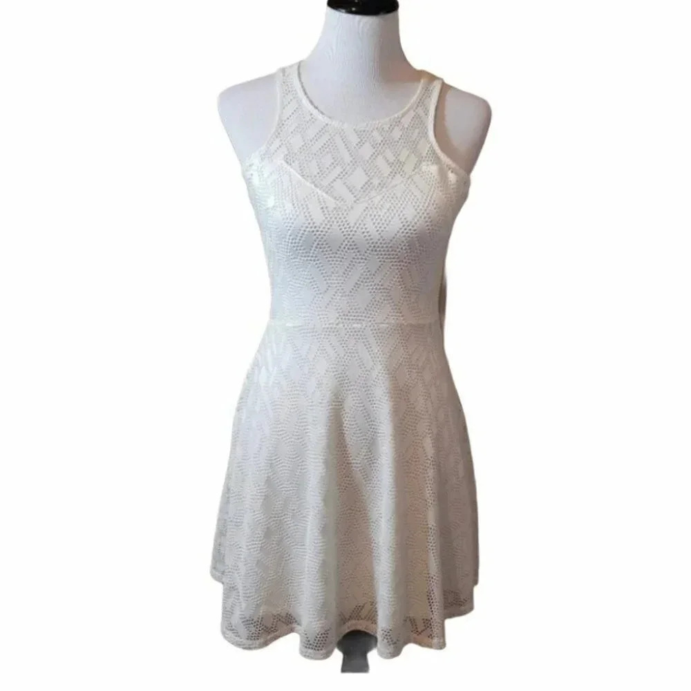 Material Girl Skater Dress S White Geometric Eyelet Lace Sleeveless Fit Flare